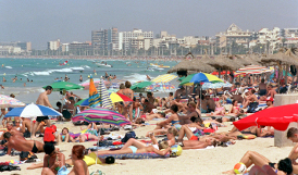 Über acht Millionen Deutsche buchen in den nächsten Wochen ihren Sommerurlaub